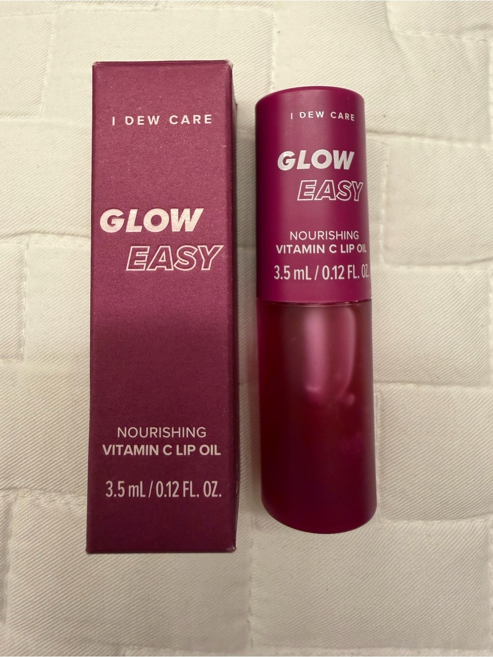 I Dew Care Glow Easy Nourishing Vitamin C Lip Oil — Deep Berry